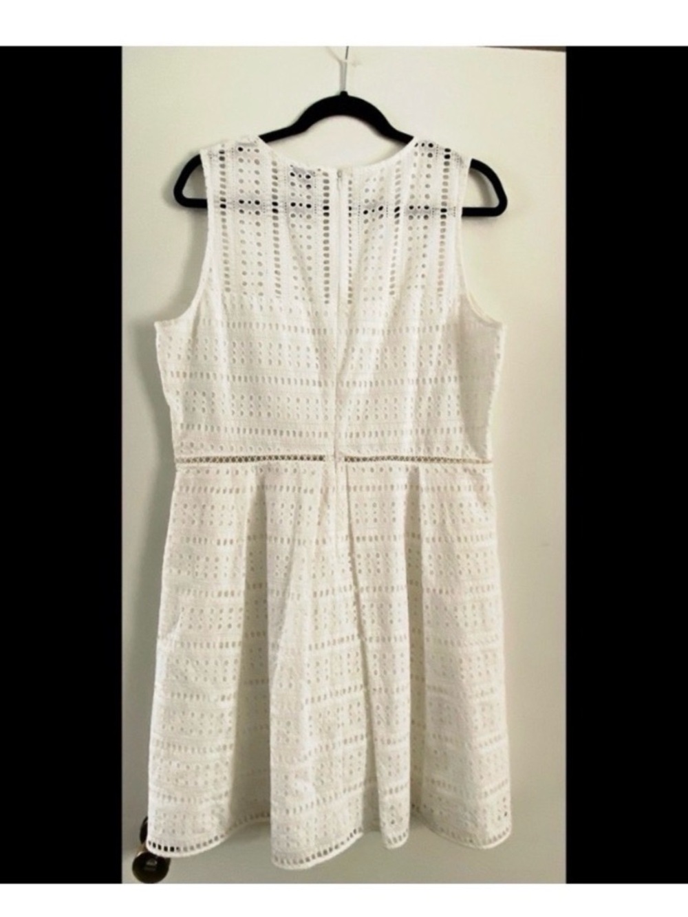 VINEYARD VINES White Eyelet Fit and Flare Dress Size 16. OBO!!!!! - Picture 8 of 9